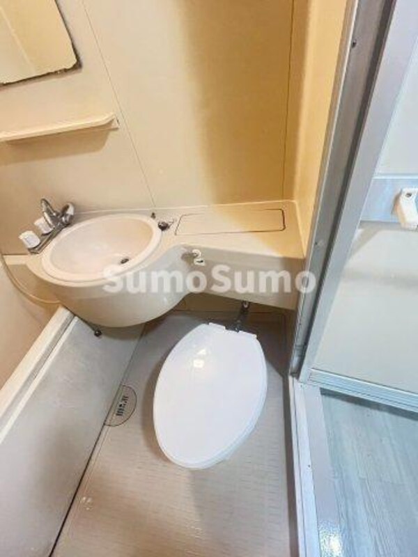 トイレ(落ち着いたトイレです)