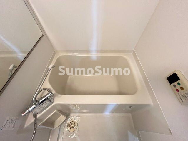 物件内観写真7　(コンパクトで使いやすいお風呂です)