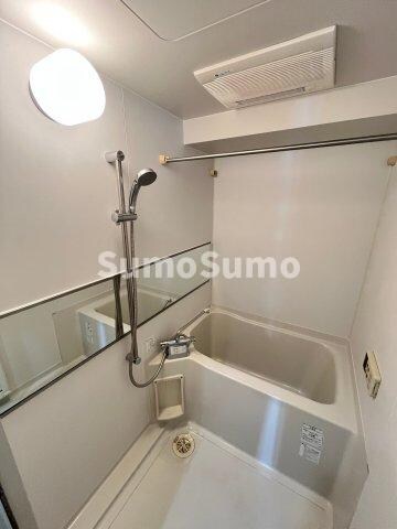 物件内観写真8　(日々の暮らしに欠かせないお風呂です)