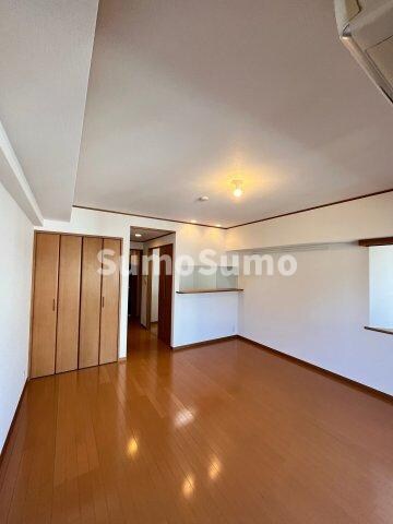 物件内観写真19　(使いやすい居間です)