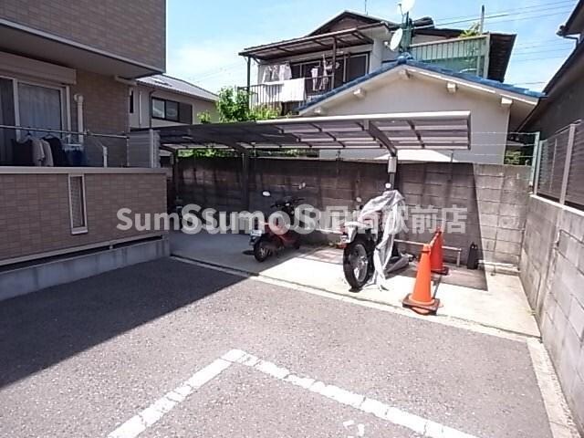 物件外観写真7　(外観もきれいです)