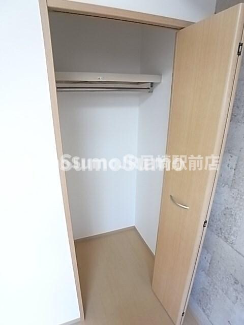 物件内観写真22　(収納豊富です)