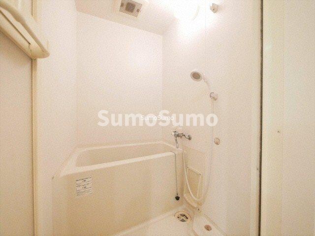 物件内観写真8　(お風呂です)