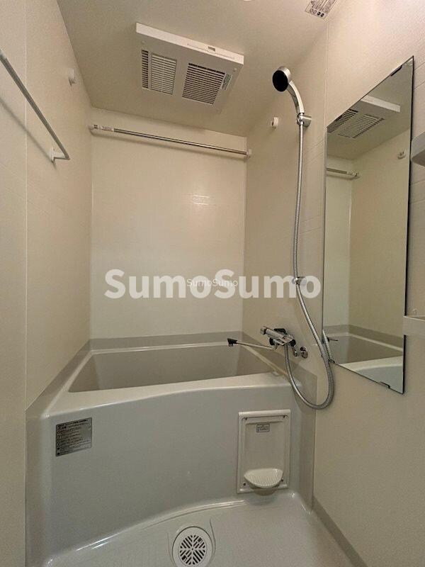 物件内観写真11　(ゆったり過ごせるお風呂です)