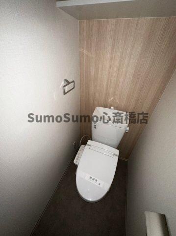 物件内観写真11　(落ち着いた色調のトイレです)