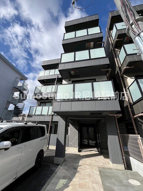 物件外観写真1　(外はこのようになっています)