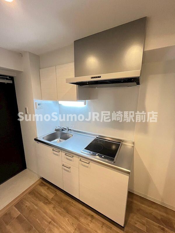 物件内観写真6　(お料理しやすいキッチンです)