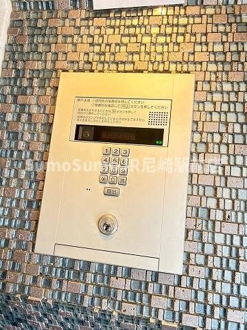 物件外観写真2　(きれいな外観です)