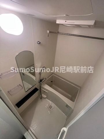 物件内観写真7　(コンパクトで使いやすいお風呂です)