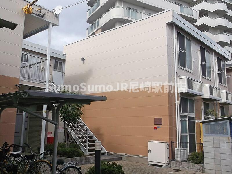 物件外観写真1　(外はこのようになっています)