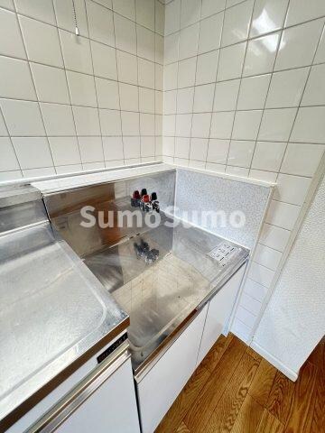 物件内観写真9　(キッチンでお料理をお楽しみください)