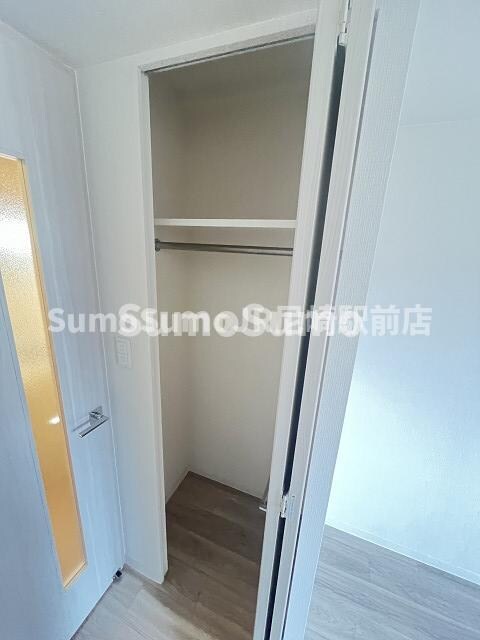 物件内観写真11　(収納のためのスペースです)