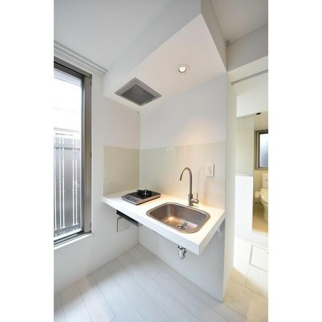 物件内観写真8　( )