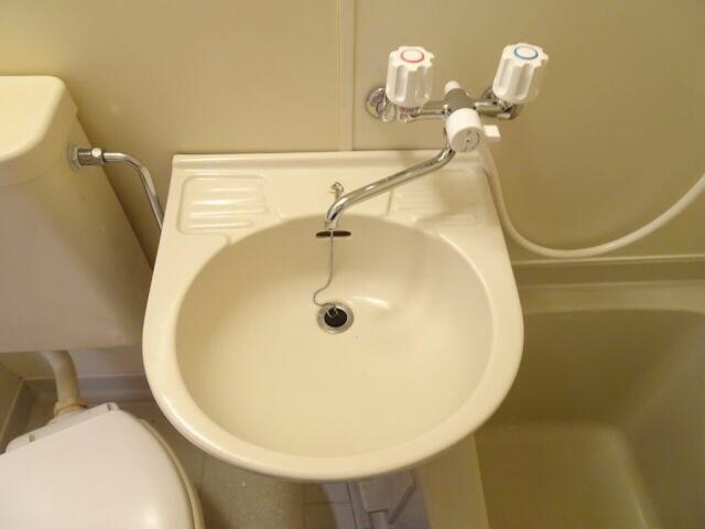 物件内観写真6　( )