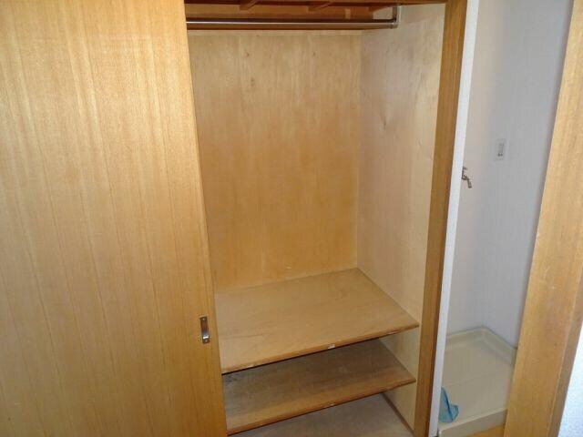 物件内観写真8　( )