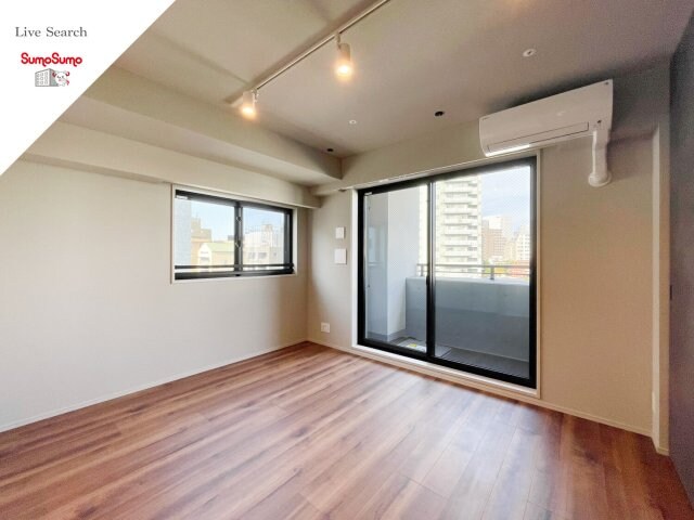 物件内観写真7　(日々の疲れを癒すお風呂付です)