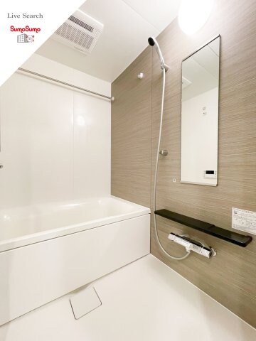 物件内観写真9　(シンプルで使いやすいトイレです)