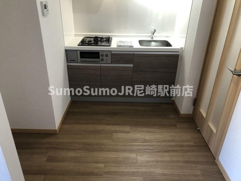 物件内観写真3　(お料理しやすいキッチンです)