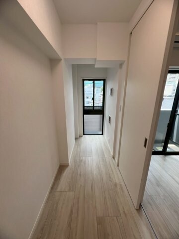 物件内観写真7　(床の色など一部仕様が変更になる場合がございます。)