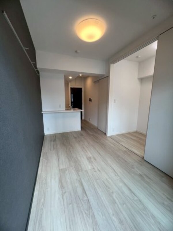 居室(床の色など一部仕様が変更になる場合がございます。)