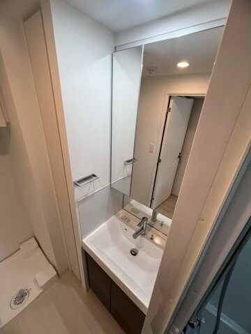 物件内観写真14　(床の色など一部仕様が変更になる場合がございます。)