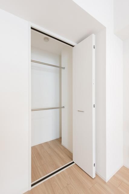 物件内観写真8　( )