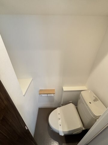 物件内観写真10　(シンプルで使いやすいトイレです)