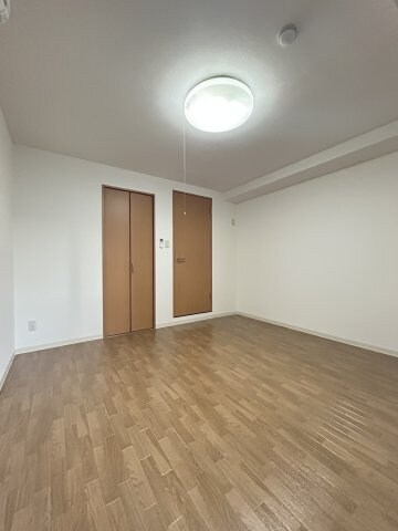 物件内観写真5　(寝室です)