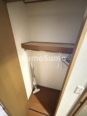 物件内観写真12　(こまごまとしたものを収納できそうですね)