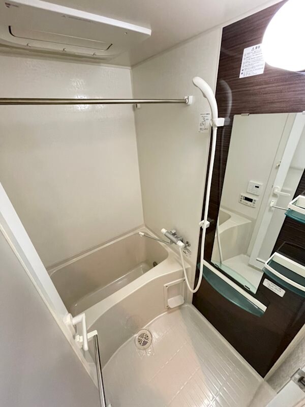 物件内観写真8　(お風呂です)