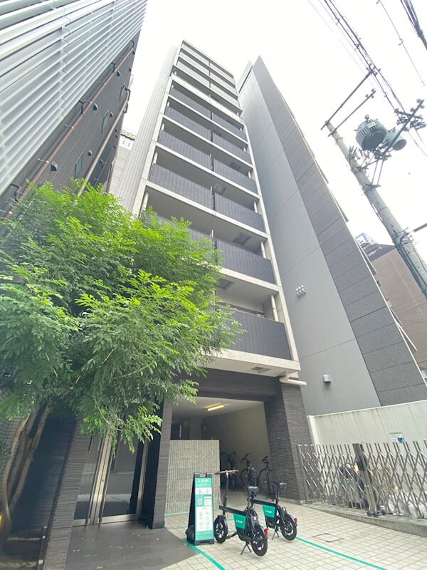 物件外観写真1　(きれいな外観です)