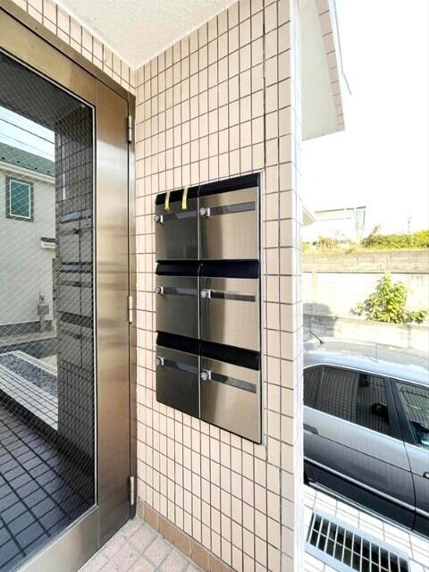 物件外観写真3　( )