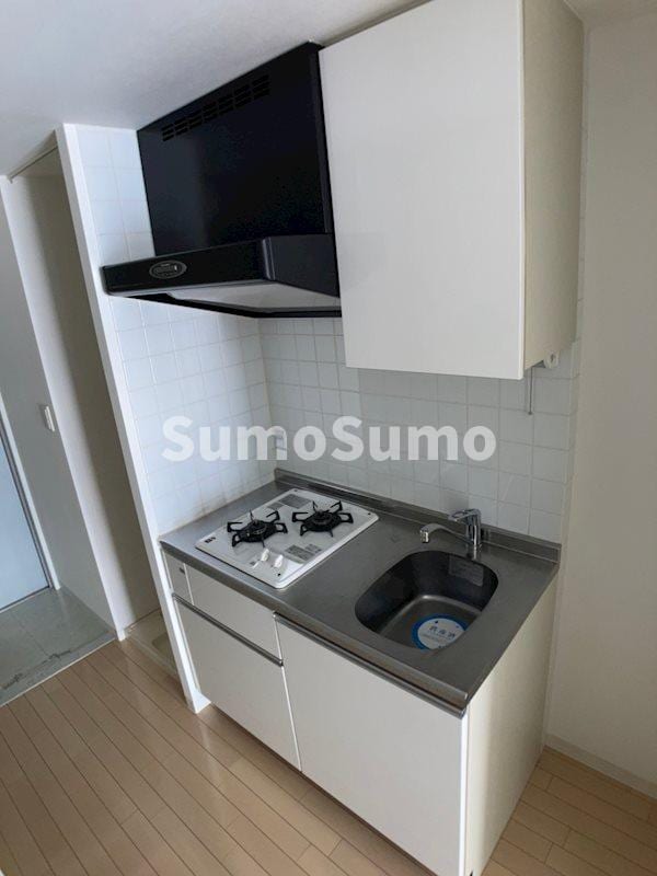 キッチン(コンパクトなキッチンで掃除もラクラク)