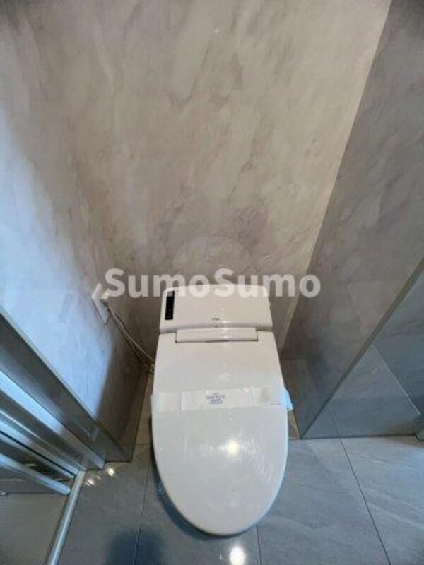 トイレ(ゆったりとした空間のトイレです)