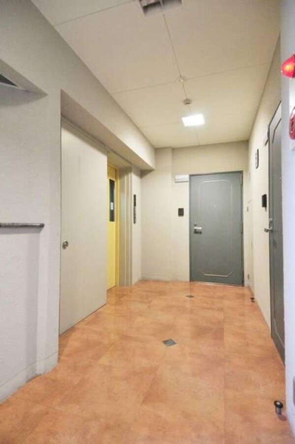 ロビー・ラウンジ