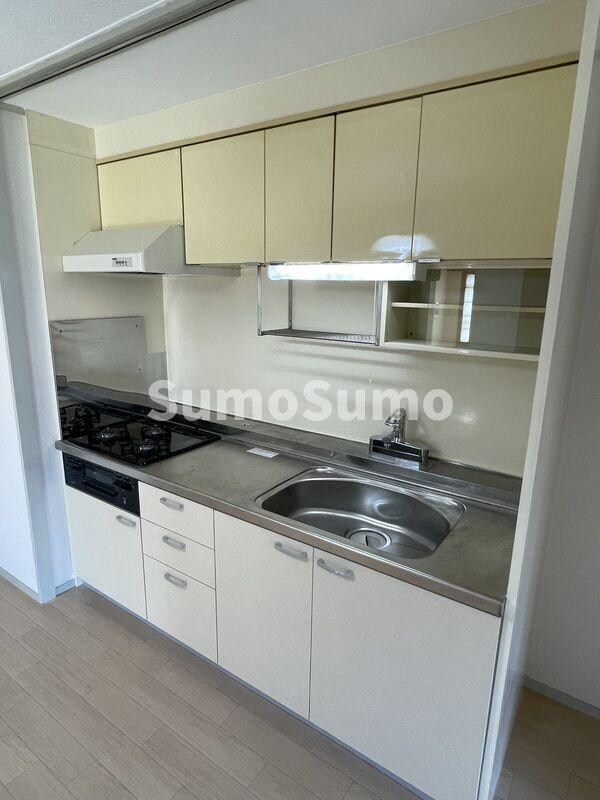 物件内観写真6　(キッチンでお料理をお楽しみください)