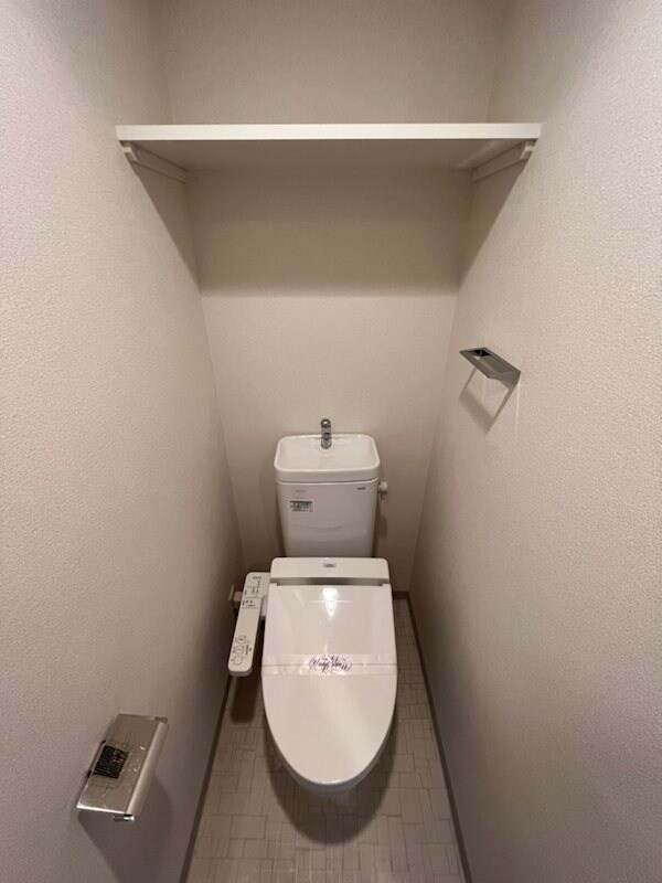 トイレ(シンプルで使いやすいトイレです)