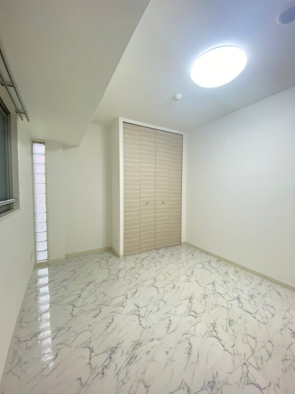 物件内観写真6　(使いやすい居間です)