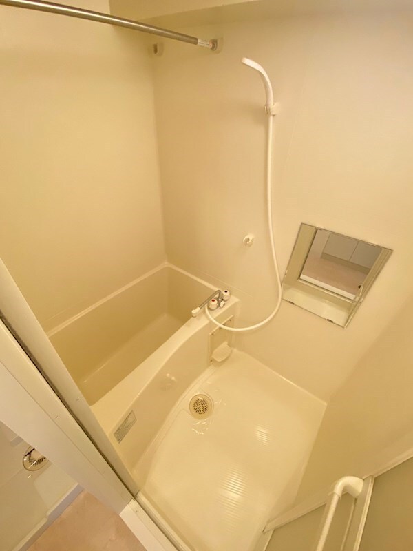 物件内観写真17　(ゆったり過ごせるお風呂です)