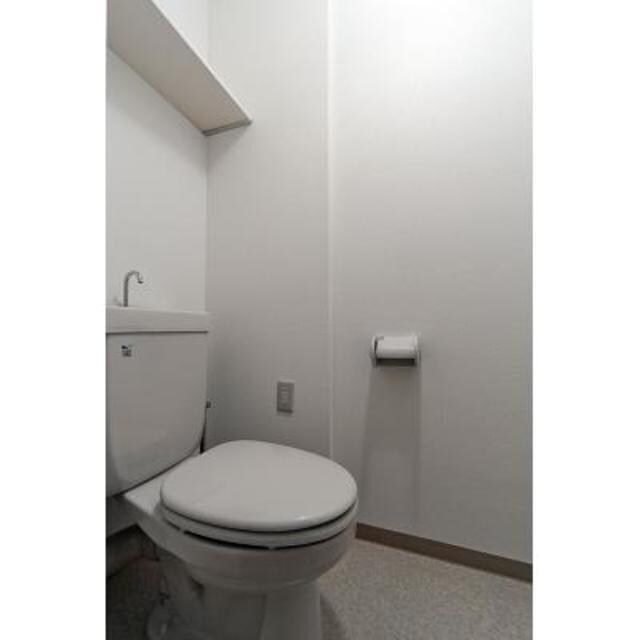 物件内観写真8　(※写真は同タイプ住戸です。 )