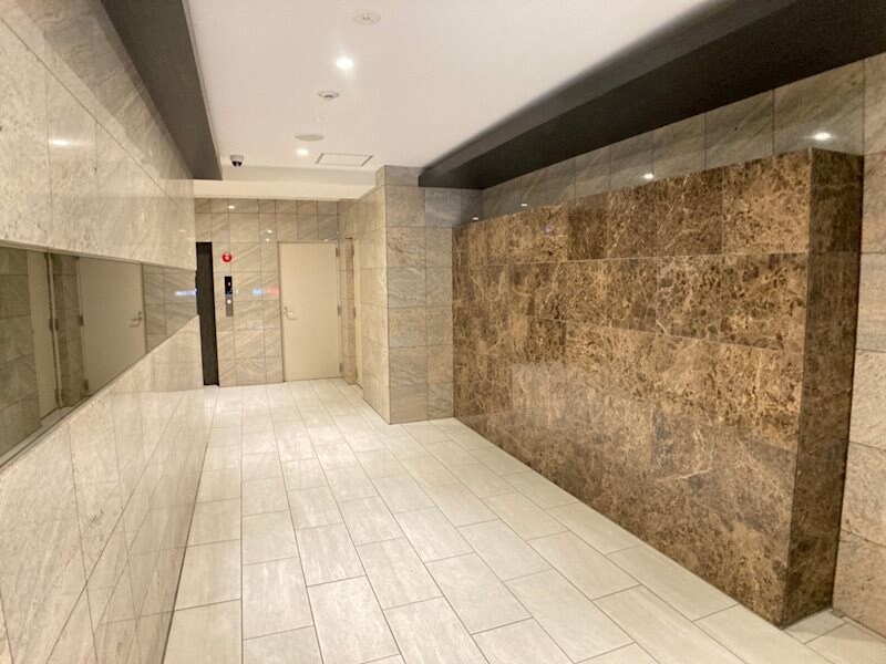 物件外観写真3　(毎日通るロビーはこのようになっています)