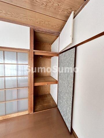 物件内観写真11　(収納のためのスペースです)