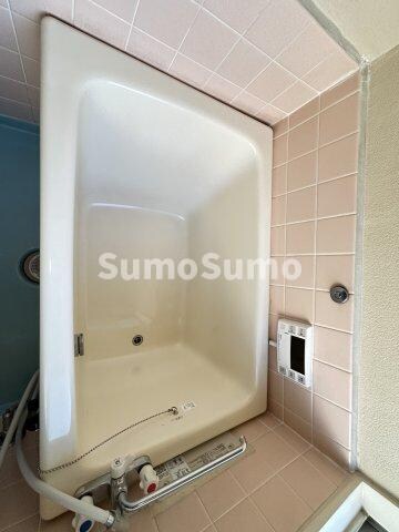 物件内観写真14　(お風呂です)