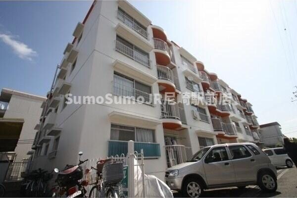 物件外観写真3　(外観もきれいです)