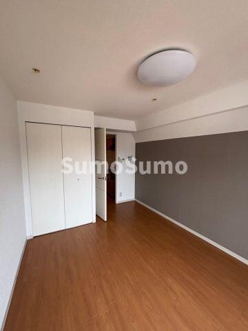 物件内観写真10　(ゆったり過ごせる居間です)