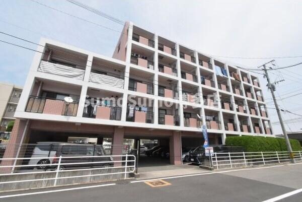 外観(建物外観を気になさる方へ、見た目の良い物件です)