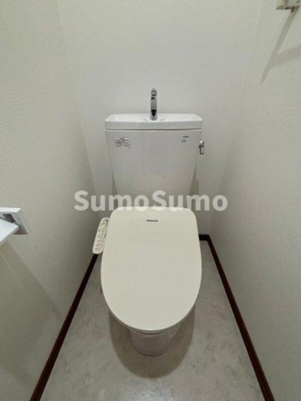 トイレ(清潔感のあるトイレです)
