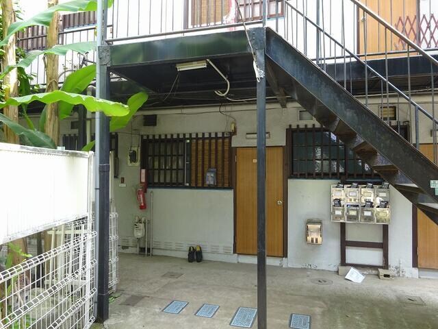 物件外観写真1　( )