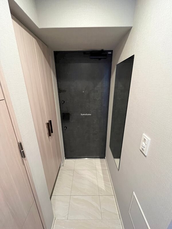 物件内観写真5　(きれいな玄関です)