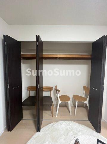 物件内観写真12　(専用の収納スペースです)